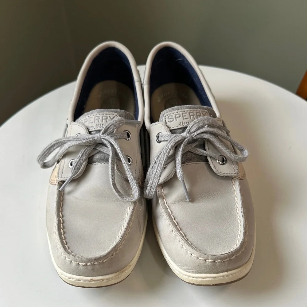 Sperry STS 83598 Women's Boat Shoe Leather size 10 Bluefish 2-Eye Boat Shoe